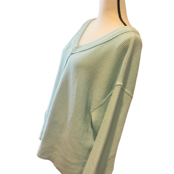 AERIE Wonder light blue textured sweatshirt women’s junior size small - Picture 5 of 17
